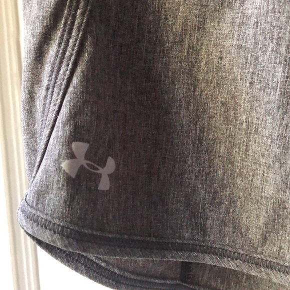 Under Armour Women’s printed get going short Size XS - Picture 4 of 5